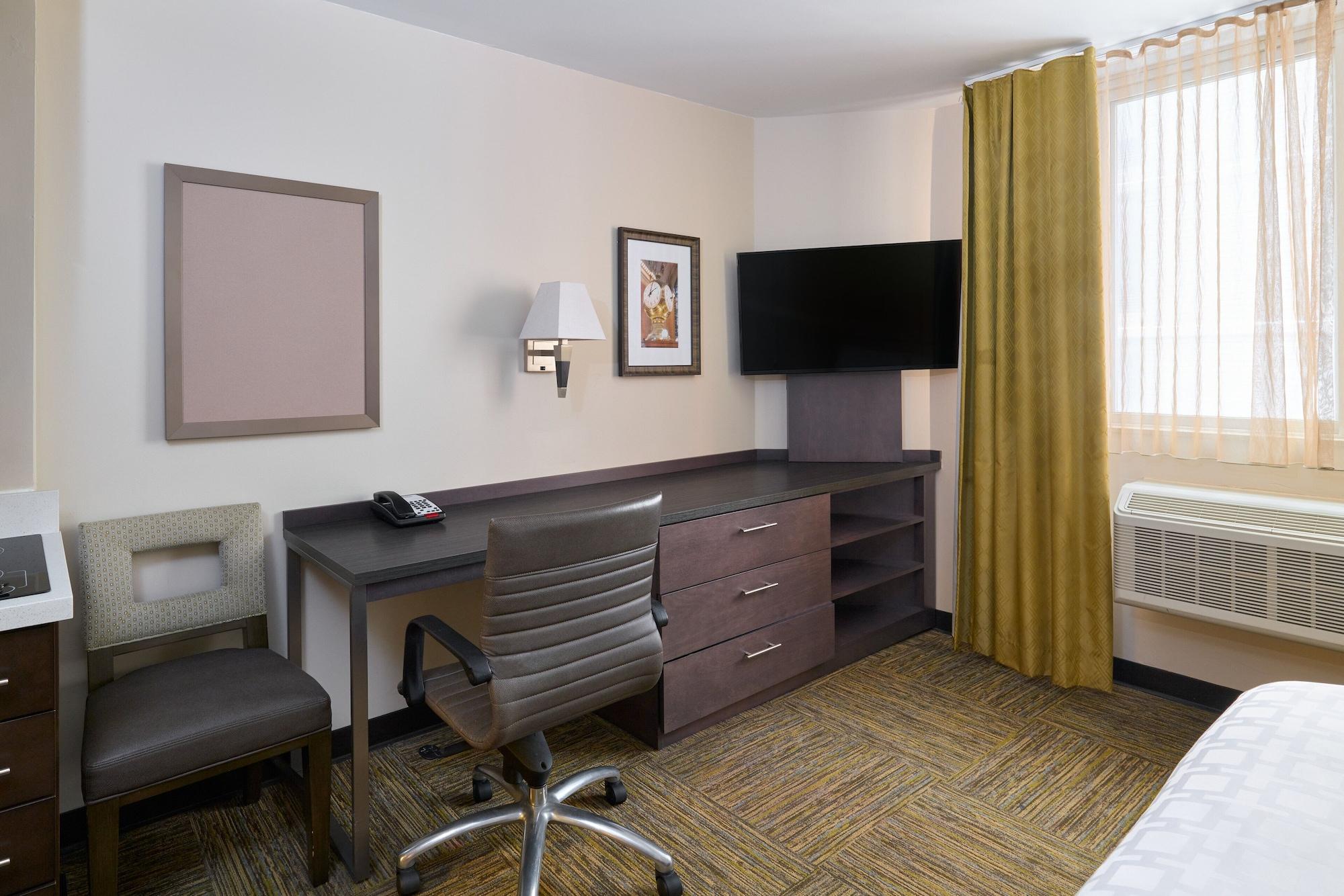 Candlewood Suites Nyc -Times Square By Ihg New York Exterior photo